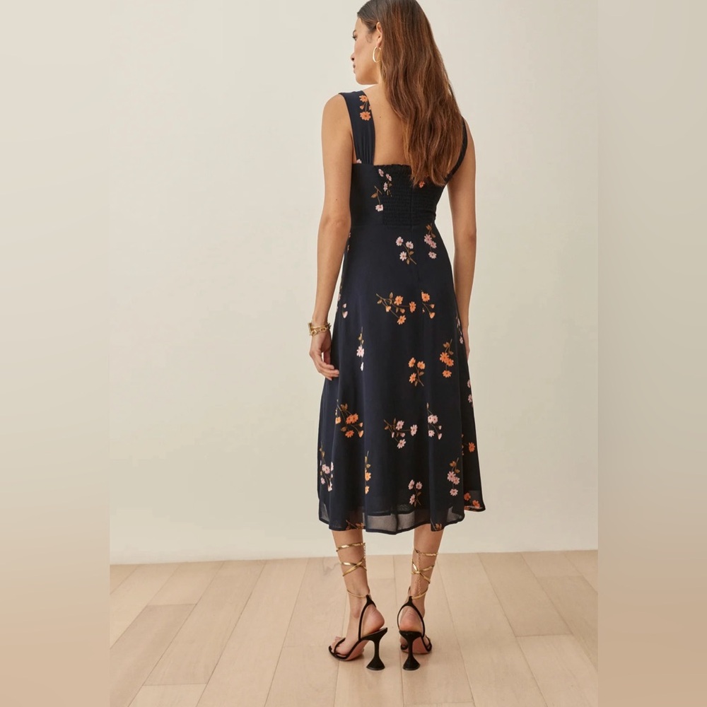 NWT reformation Fulton dress in princess Margaret pattern
